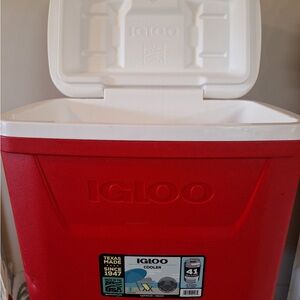 Igloo Red Cooler